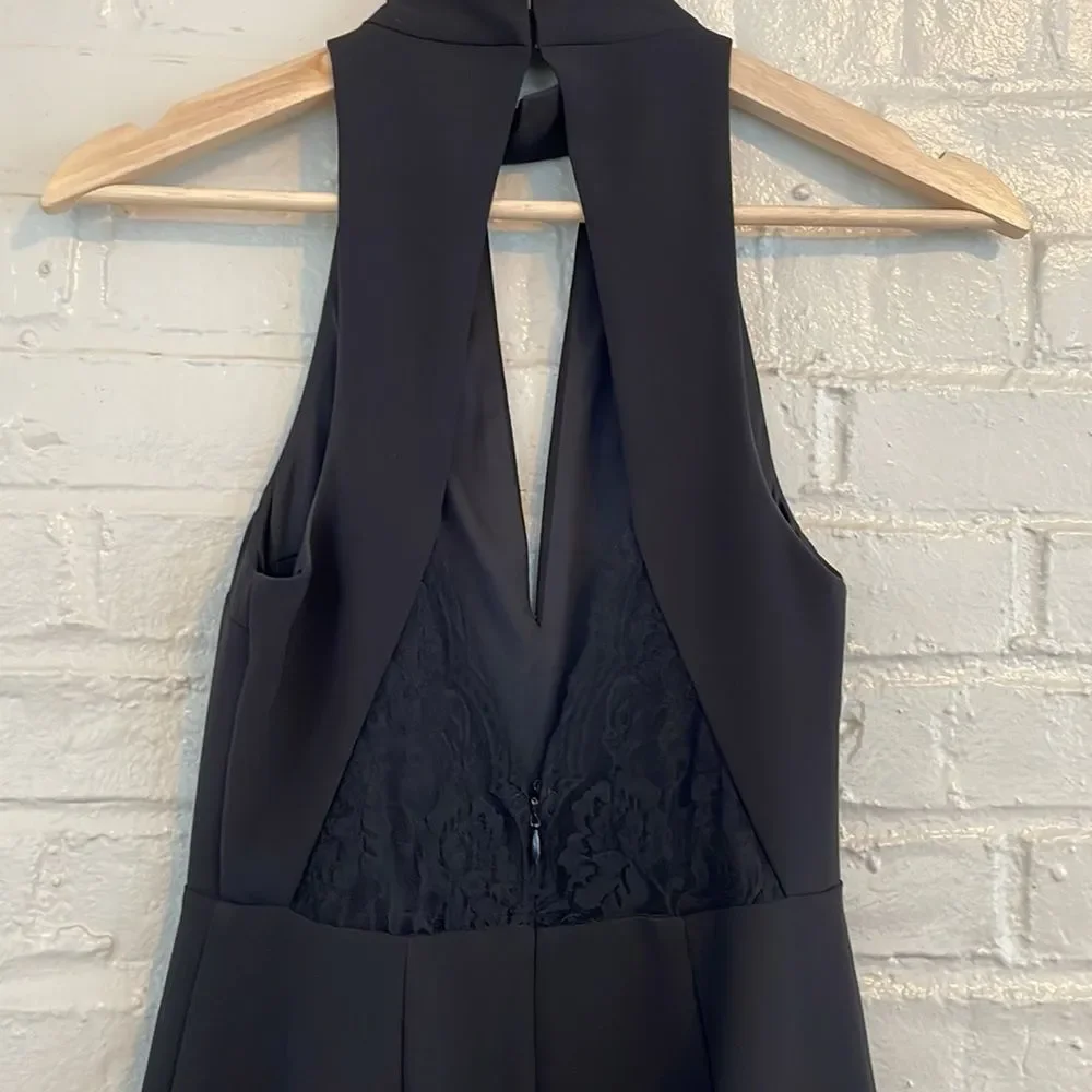 Express Women’s Lace Back Black Dress Size 0 - Picture 5 of 6